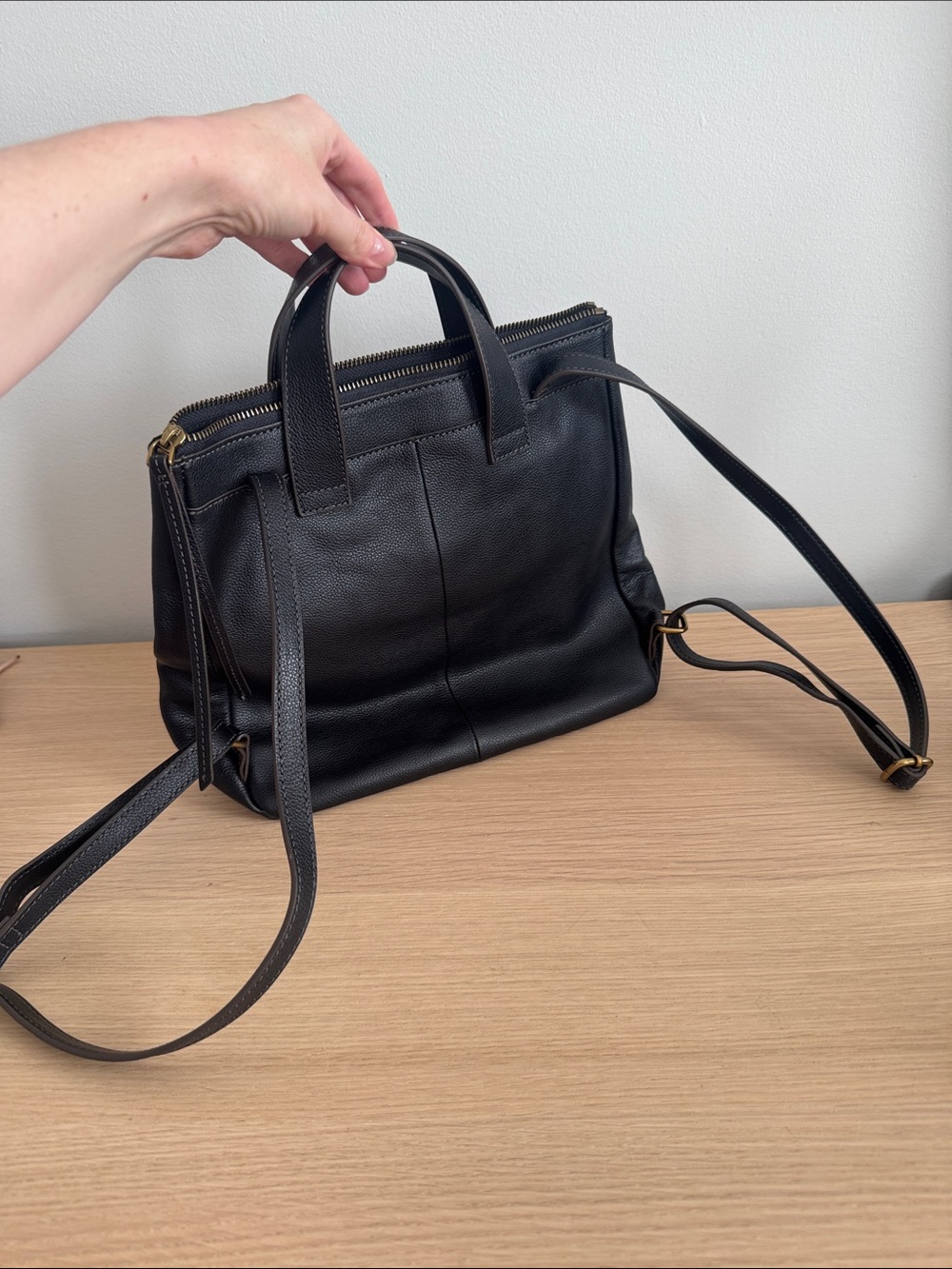 Fossil black leather backpack - Picture 2 of 6